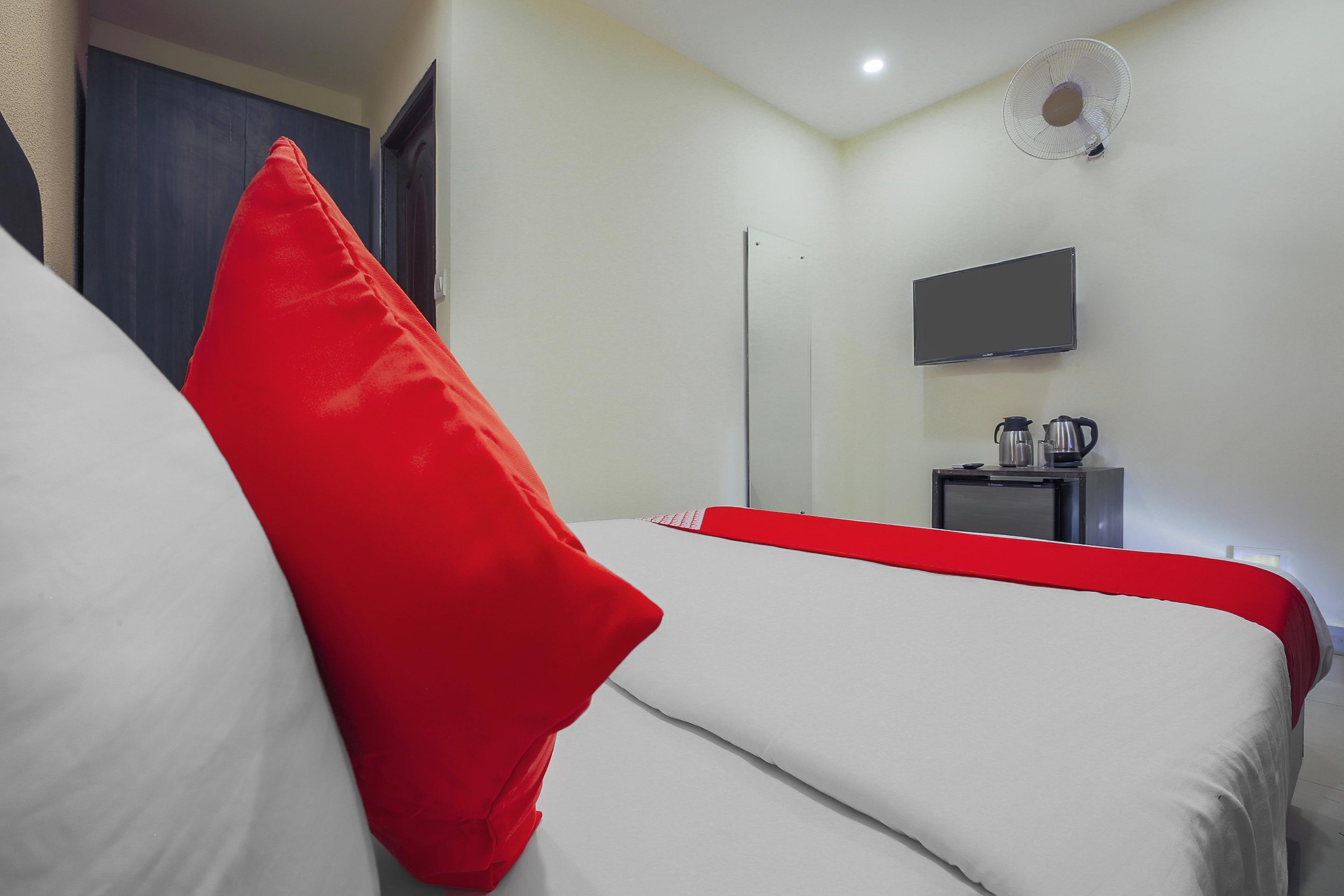 Fabexpress 29 Beach House, Morjim Beach מראה חיצוני תמונה