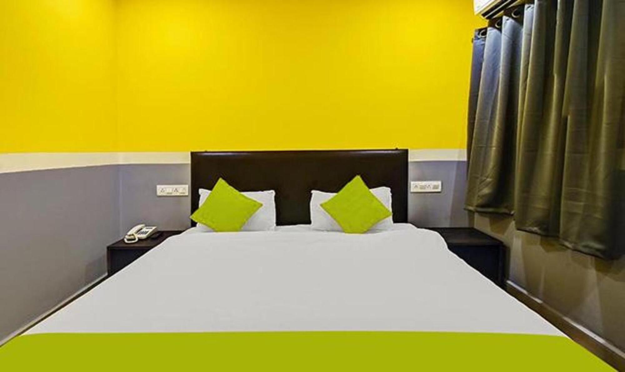 Fabexpress 29 Beach House, Morjim Beach מראה חיצוני תמונה
