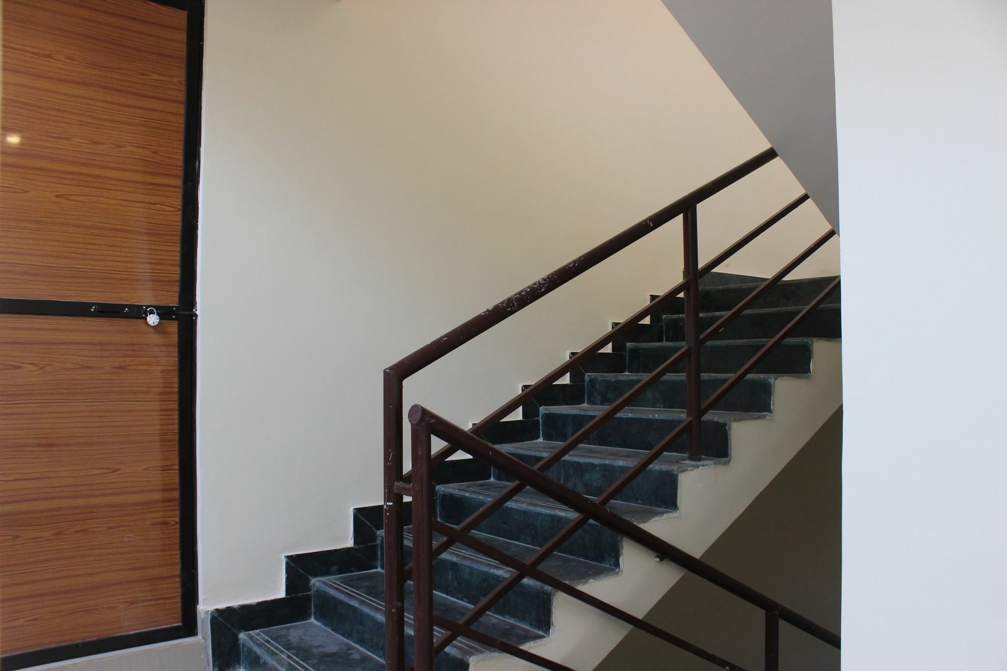 Fabexpress 29 Beach House, Morjim Beach מראה חיצוני תמונה